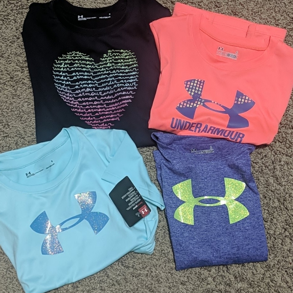 Girls short sleeve Under Armour shirts